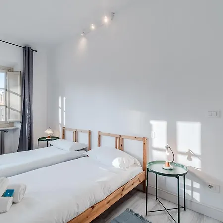 Appartement Guesthost - Casa Ellebi In The Heart Of Turijn