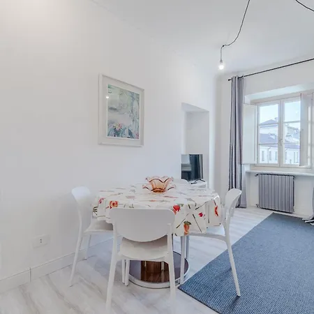Appartement Guesthost - Casa Ellebi In The Heart Of Turijn
