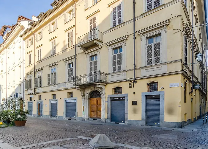 Guesthost - Casa Ellebi In The Heart Of *