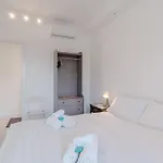 Guesthost - Casa Ellebi In The Heart Of شقة تورينو